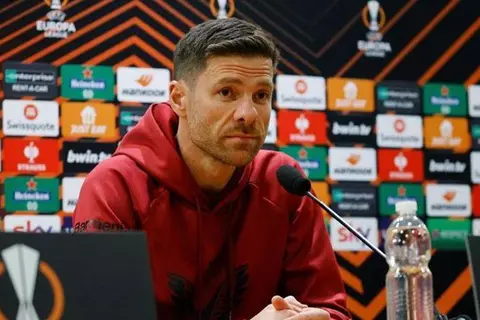 مؤتمر نهائي الدوري الأوروبي.. ألونسو: نريد الفوز باللقب.. وتدربنا على ركلات الترجيح